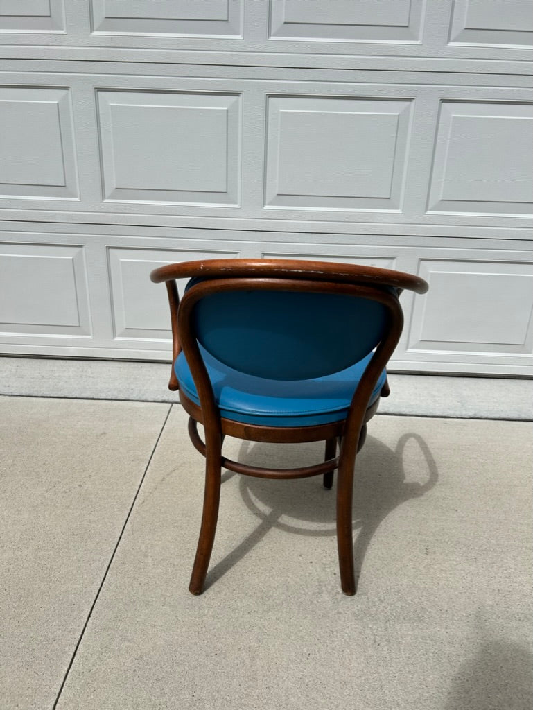 Original Thonet 209 Dining Chair