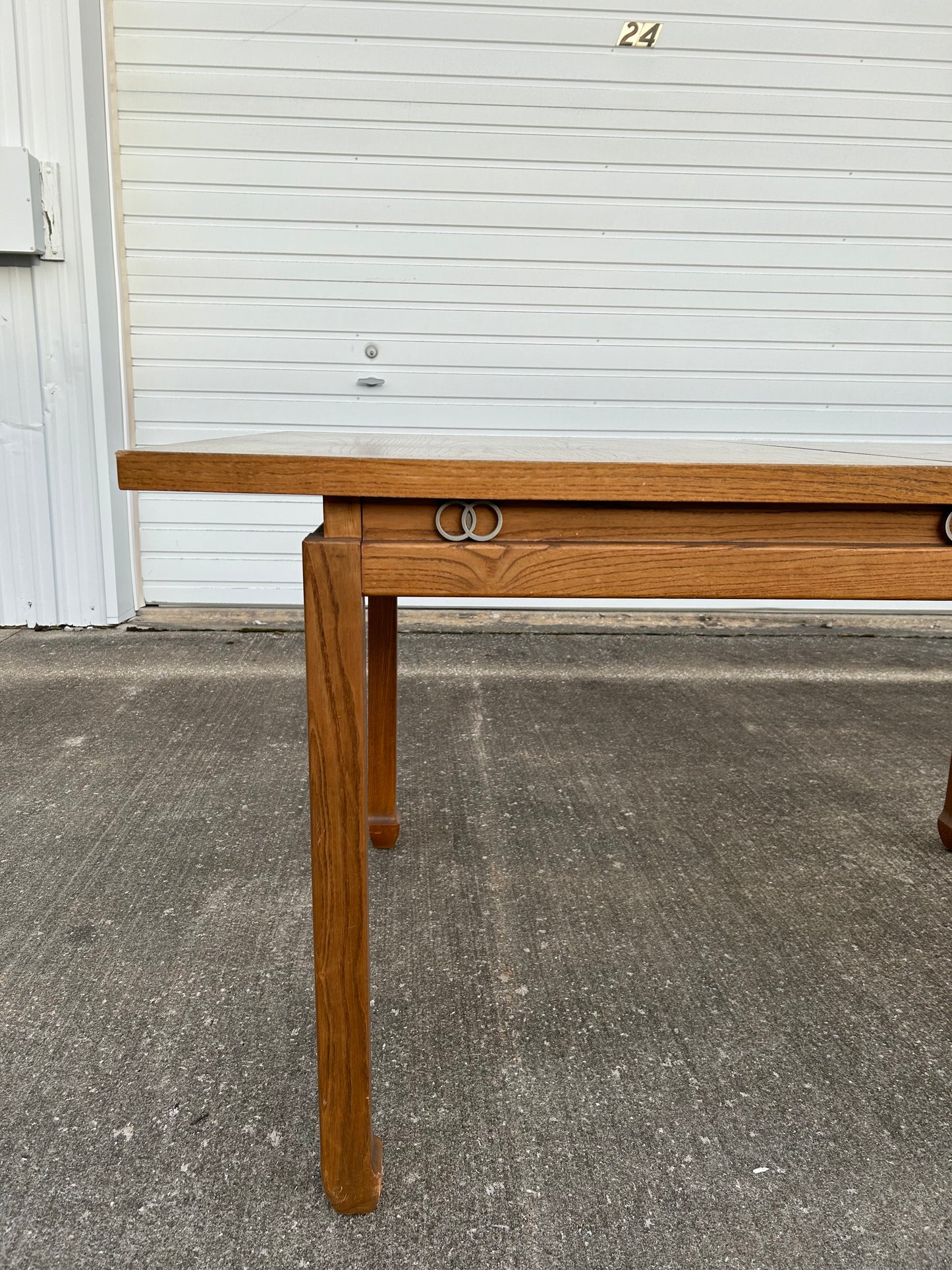 Mid Century Modern Dining table American of Martinsville