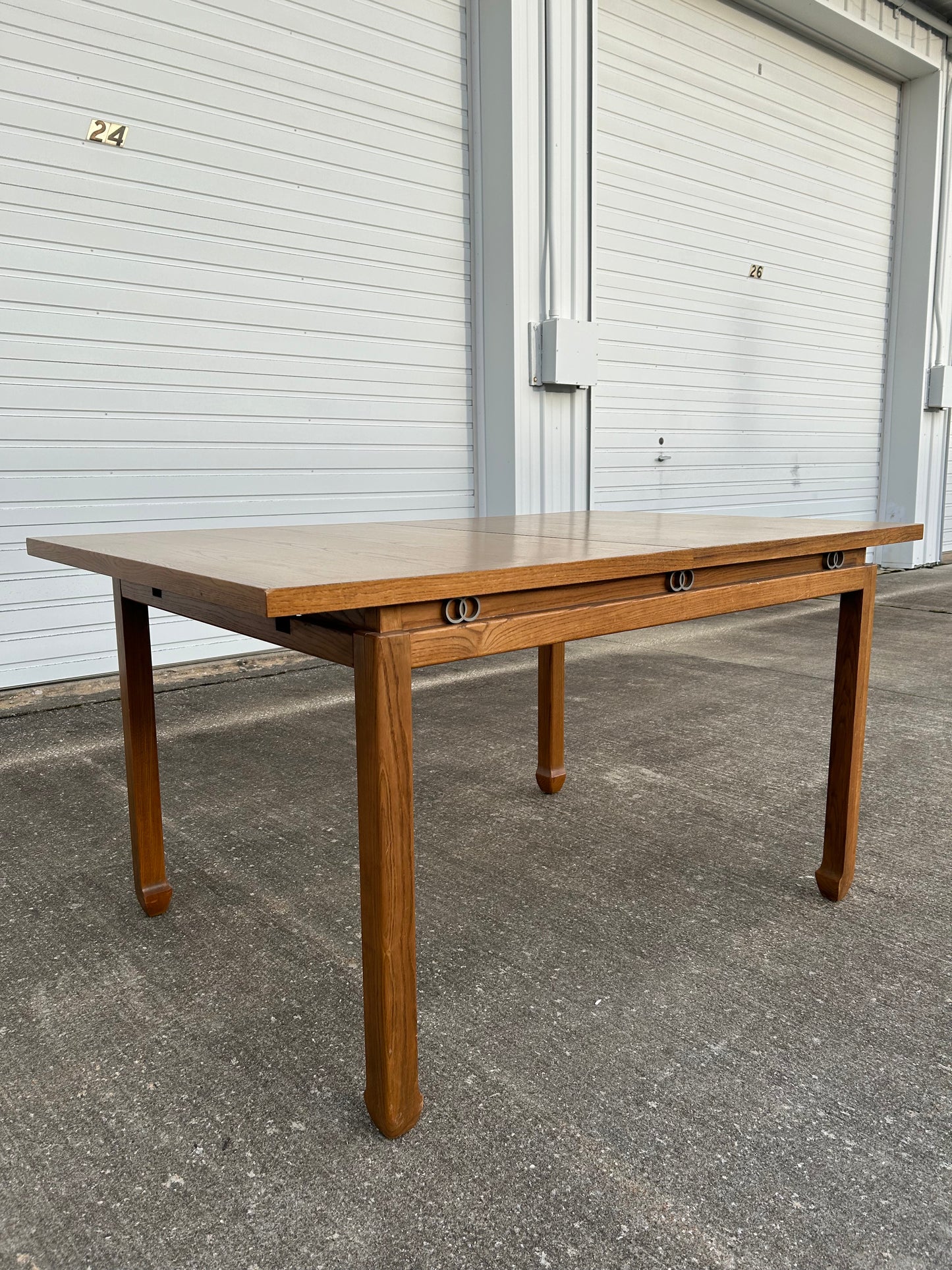 Mid Century Modern Dining table American of Martinsville