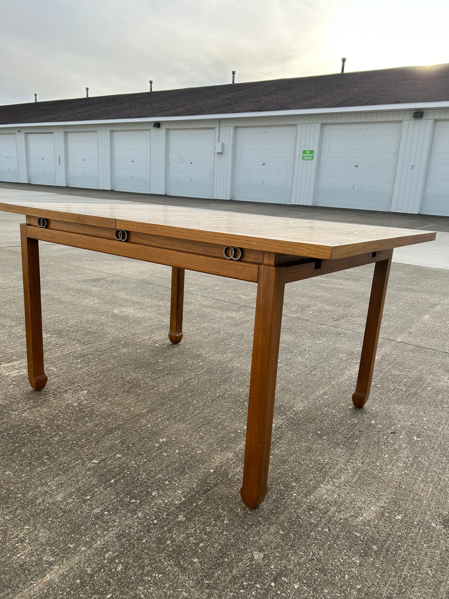 Mid Century Modern Dining table American of Martinsville