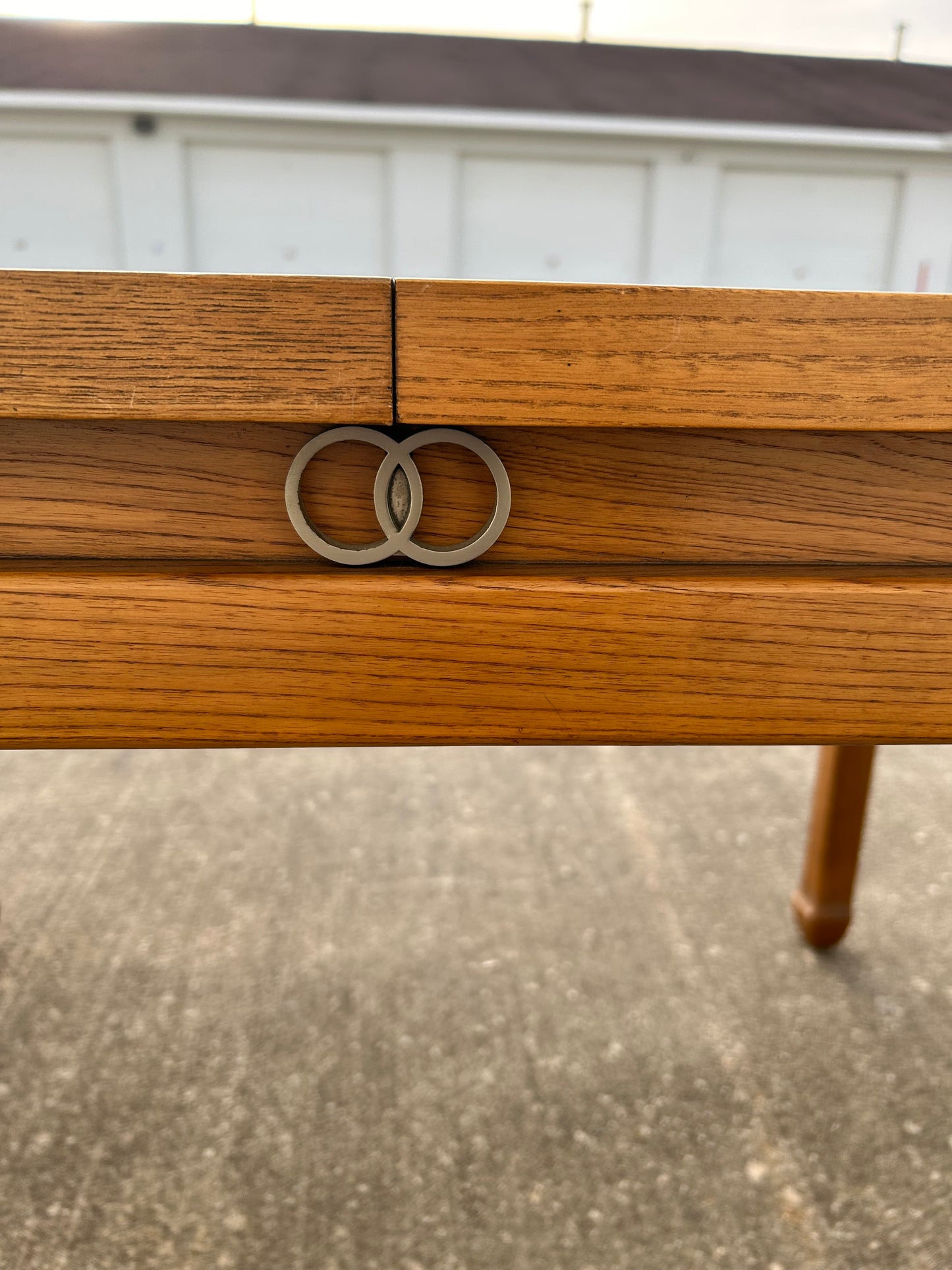 Mid Century Modern Dining table American of Martinsville