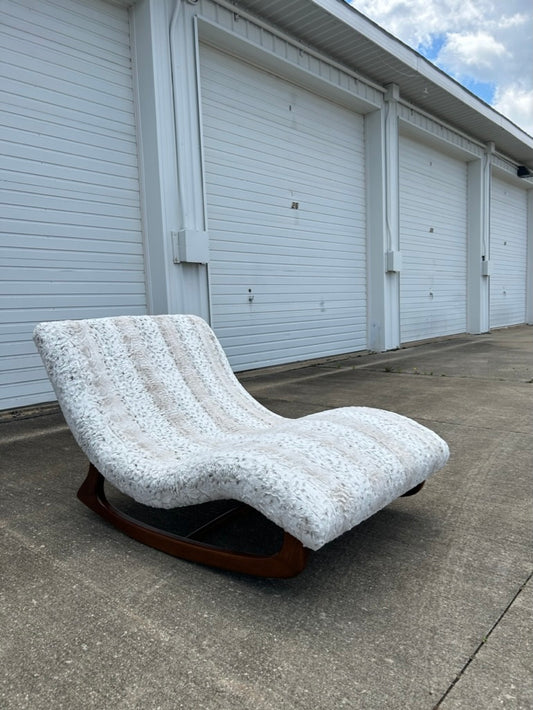 1960s Reupholstered Adrian Pearsall Rocking Wave Chaise Lounge