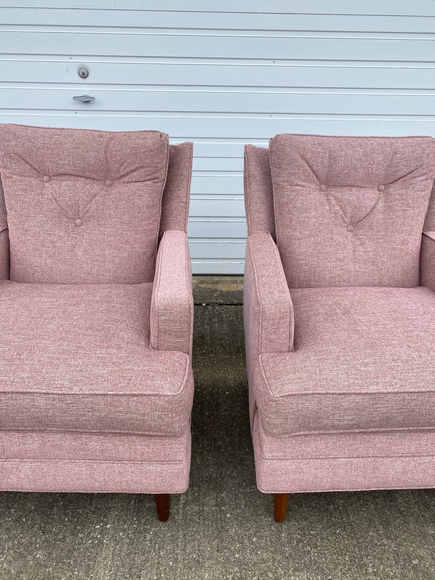 Pair of Reupholstered 1960s Flair Club Chairs by Bernhardt