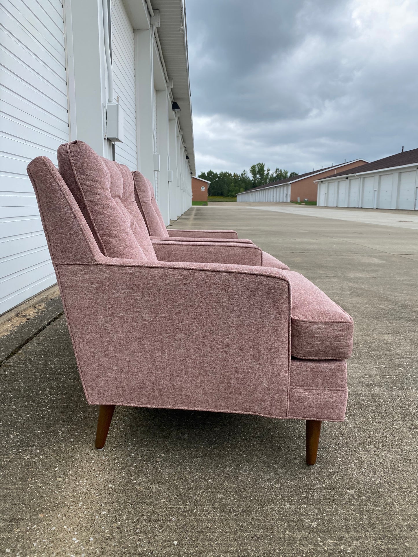 Pair of Reupholstered 1960s Flair Club Chairs by Bernhardt