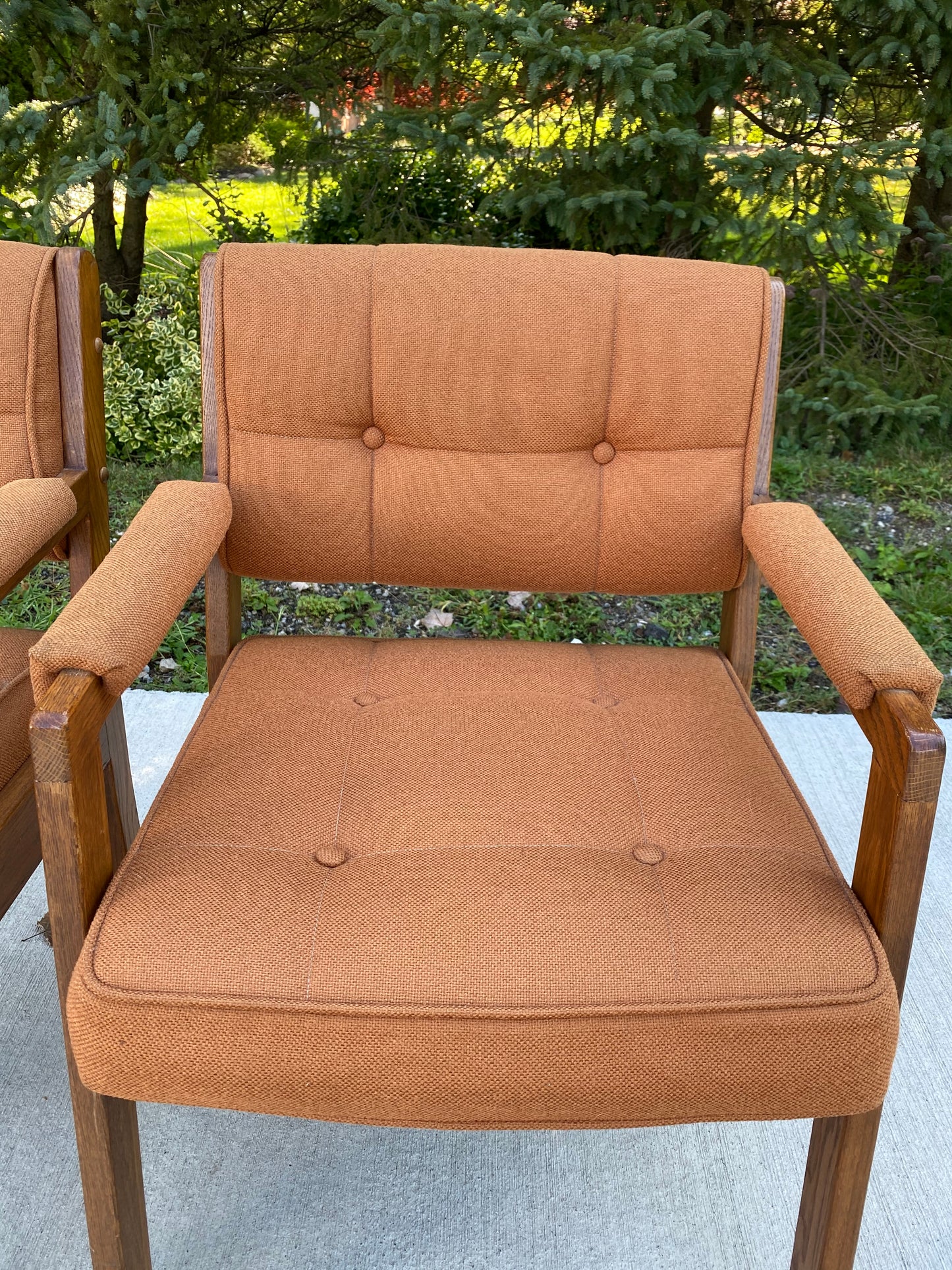 Set of 2 Orange Mid-Century Modern Style Accent Chairs