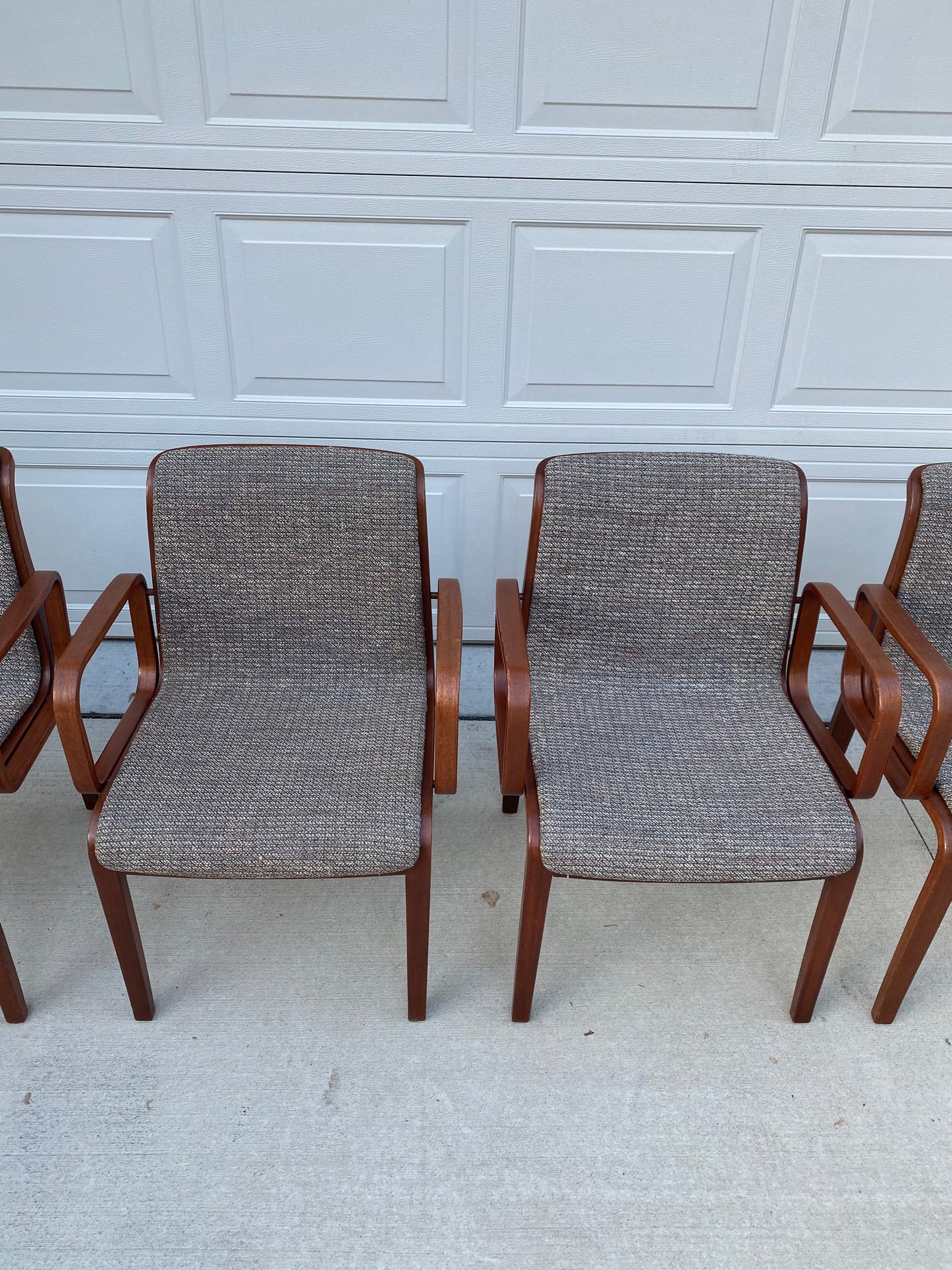 Set of 4 1970s Walnut Knoll Bill Stephens Arm Chairs