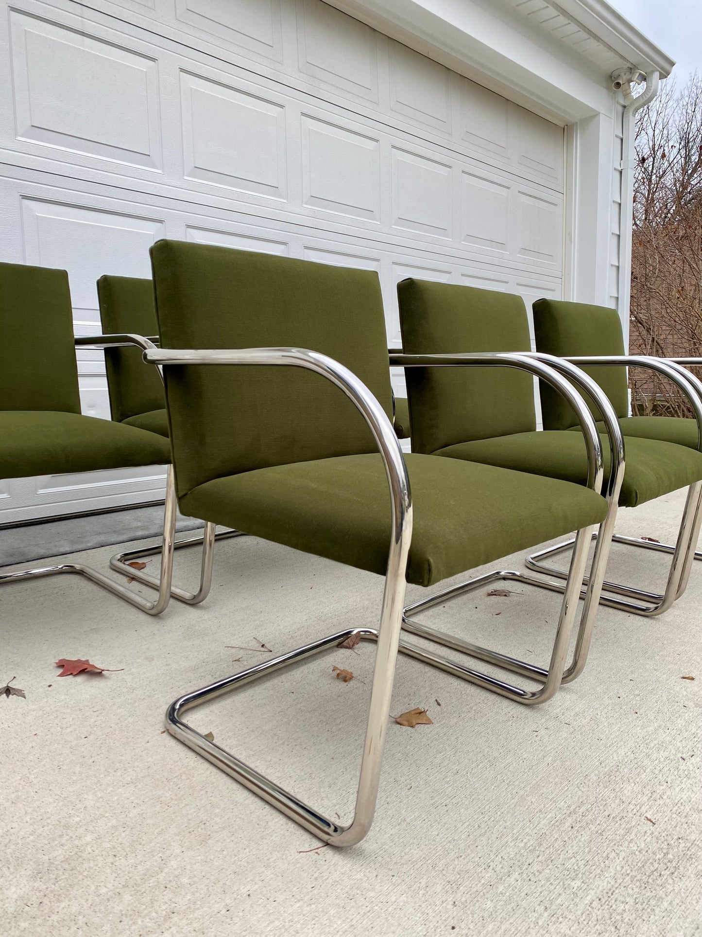 Set of 6 Chrome Mies van der Rohe Tubular Brno Chairs by Knoll in Green Velvet