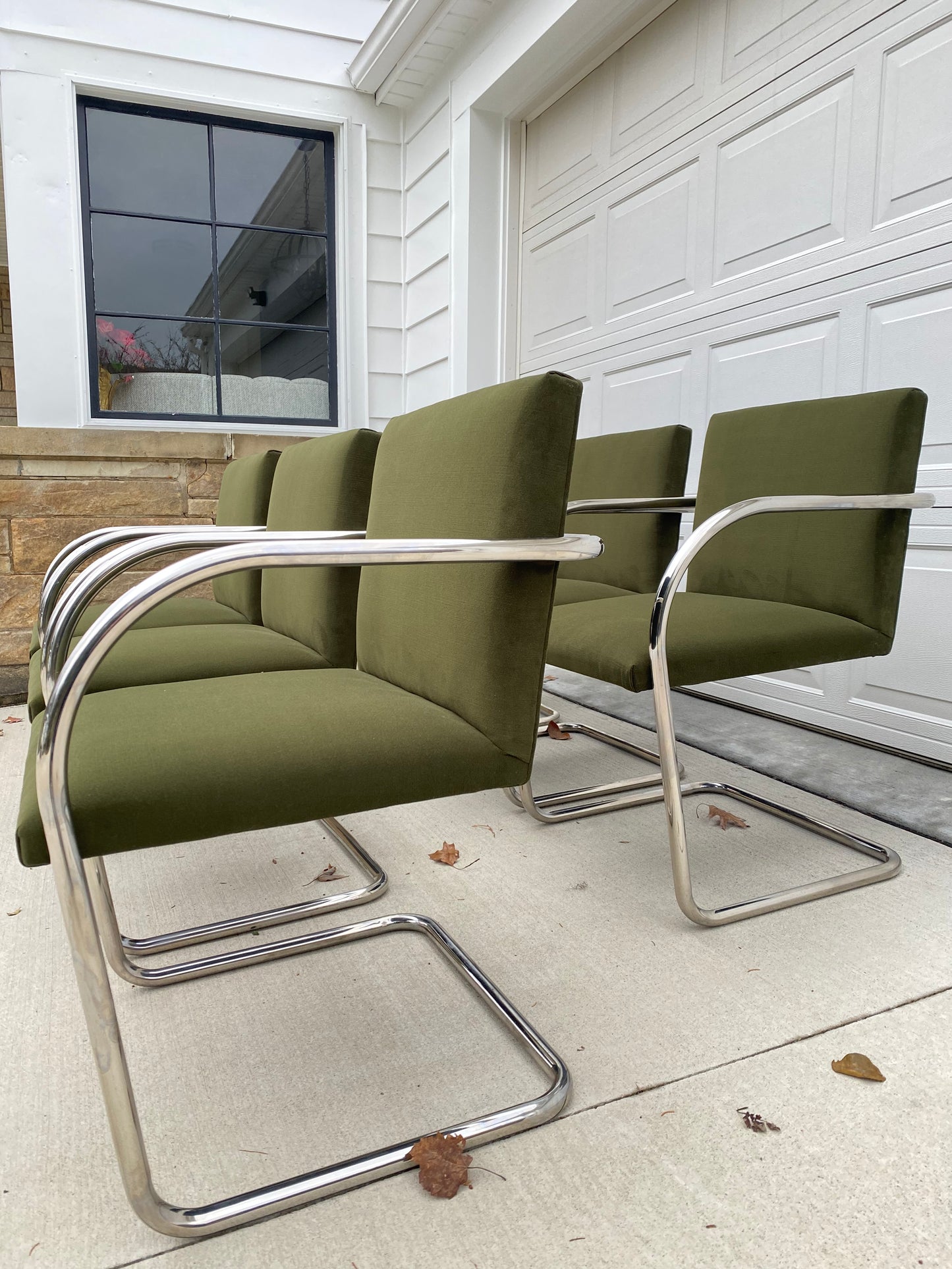 Set of 6 Chrome Mies van der Rohe Tubular Brno Chairs by Knoll in Green Velvet